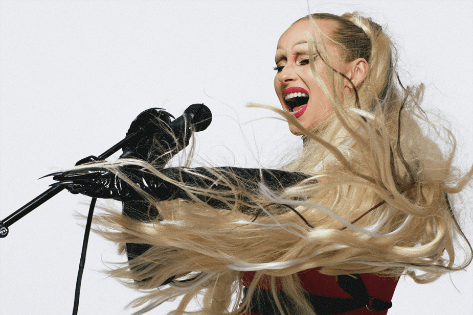 Tiia Kasurinen: On Stage © Saara Taussi